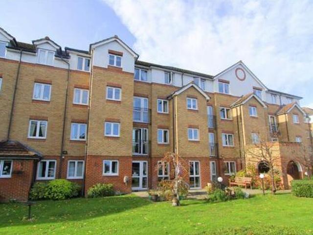 House for sale in Surrey, England