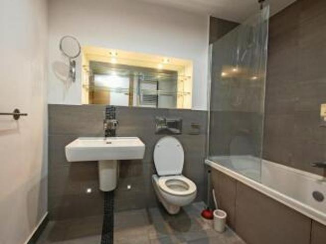 Flat for sale in Cambridge, Cambridgeshire and Peterborough