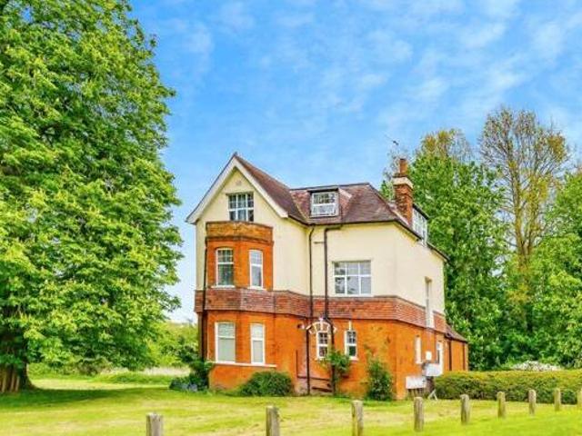 House for sale in Surrey