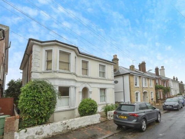 Flat for sale in St James, Sandown Park