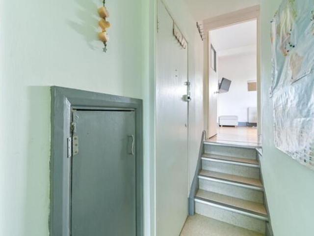 Flat for sale in Cat Hill