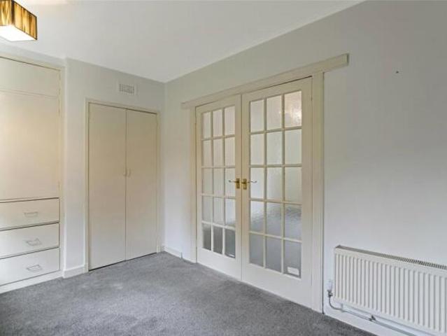 Flat for sale in Riddrie, Scotland