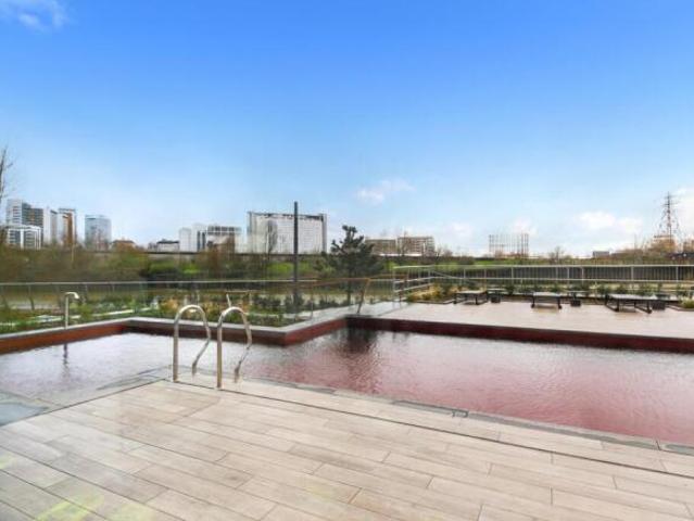 Flat for sale in Cat Hill