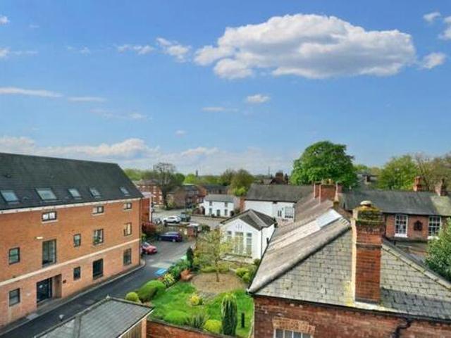 House for sale in Derby, East Midlands