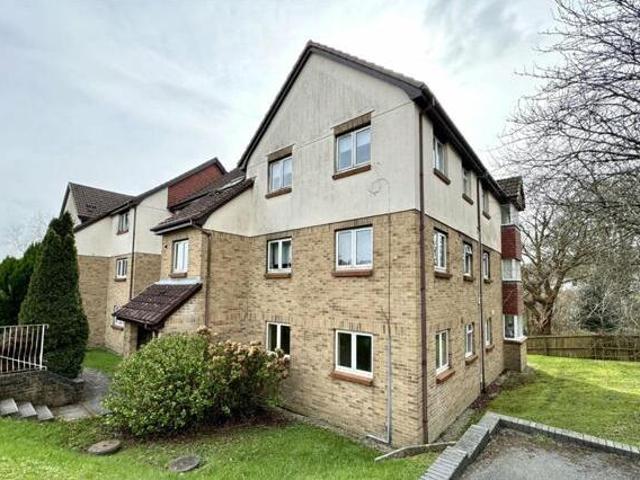 House for sale in Follaton, Strode