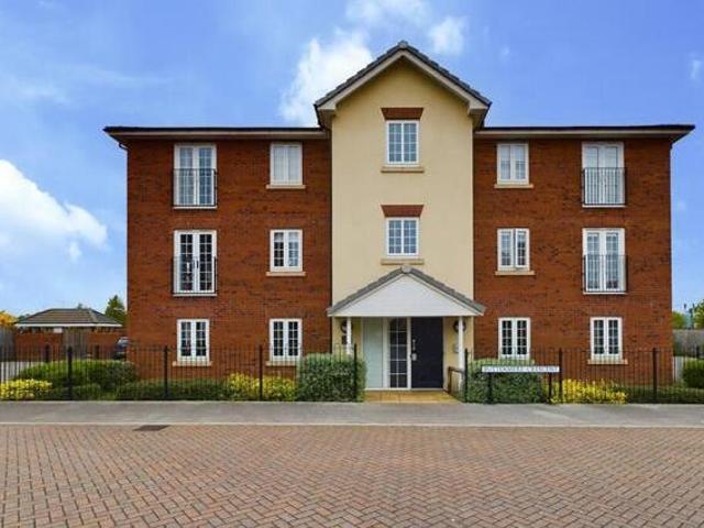House for sale in Lakeside, South Yorkshire