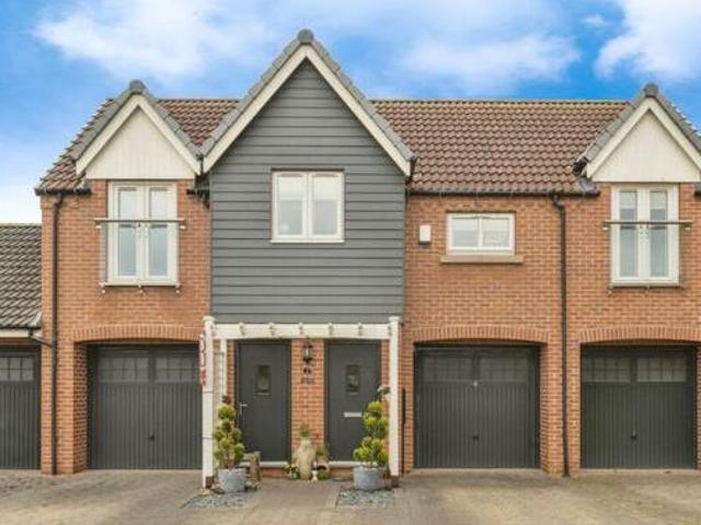 House for sale in Blaxton, South Yorkshire