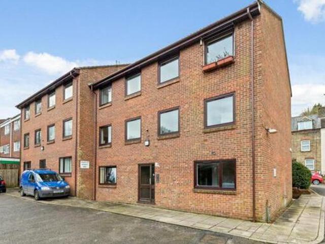 House for sale in River, Ash