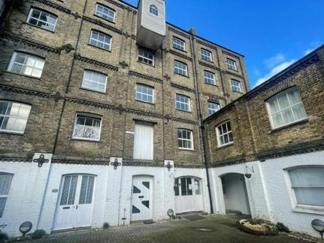 House for sale in Ash, Kent