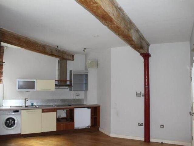 Flat for sale in City Centre, Georgia