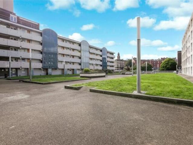 Flat for sale in Cowcaddens, Glasgow