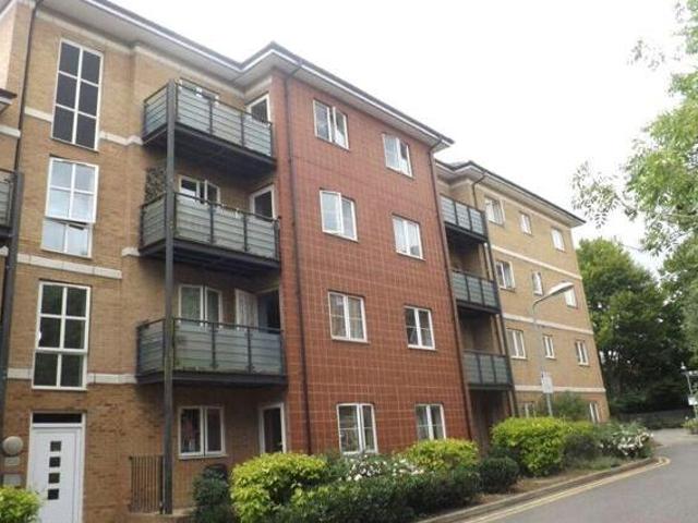House for sale in Dunstable, Bedfordshire