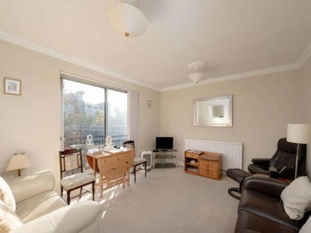 Flat for sale in Ashkirk, Scotland