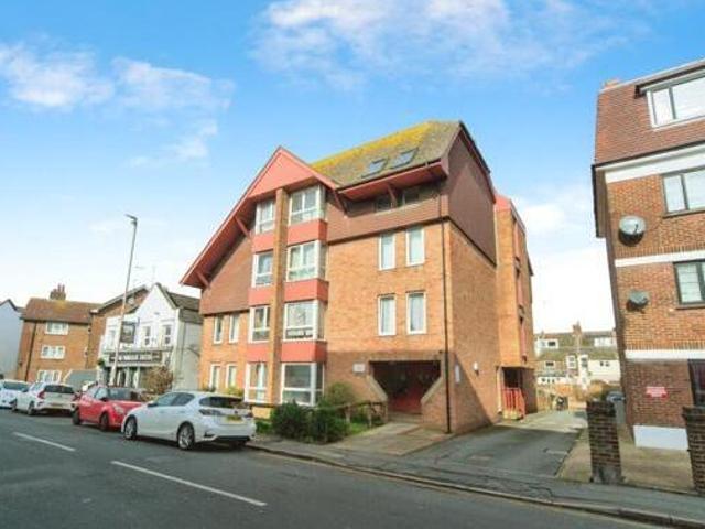 House for sale in Roselands, Eastbourne