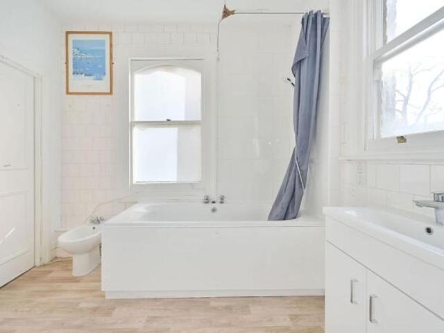 Flat for sale in West Kensington, Greater London