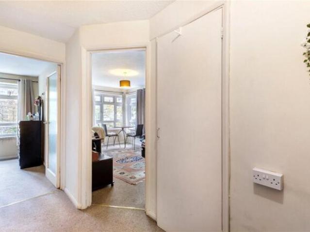 Flat for sale in Cat Hill, England