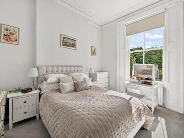 Flat for sale in City of Westminster, Greater London