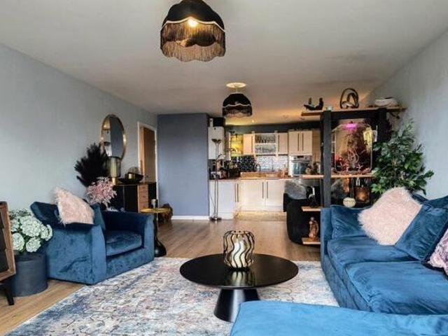 House for sale in Lyons, Greater London