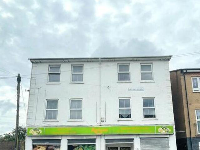 House for sale in Farnborough, Hampshire