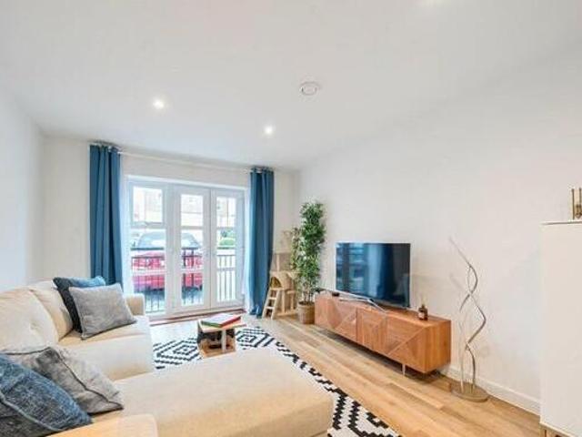 House for sale in Farnborough, Hampshire