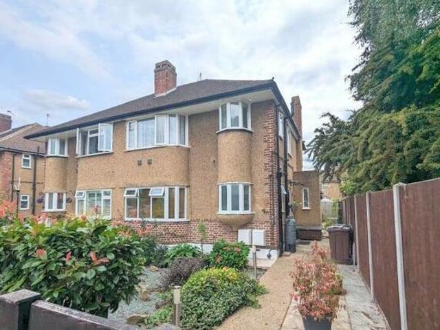 House for sale in London Borough of Hounslow, Feltham