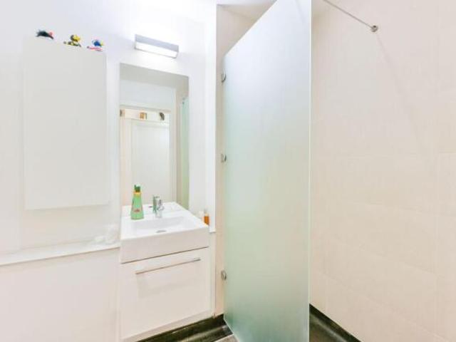 Flat for sale in Cat Hill
