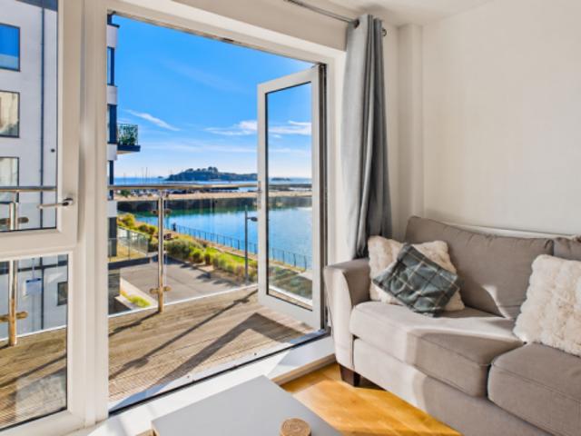Flat for sale in Plymouth, Mount Wise