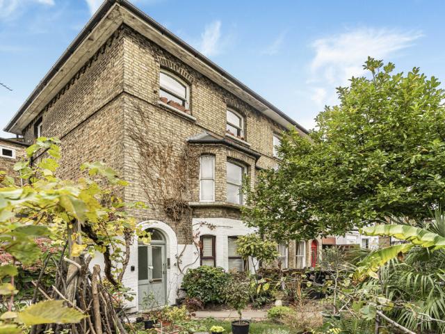 Flat for sale in Wood Green, Isle Of Man