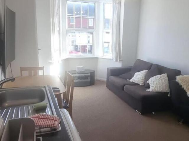 Flat for sale in Kintbury, West Berkshire