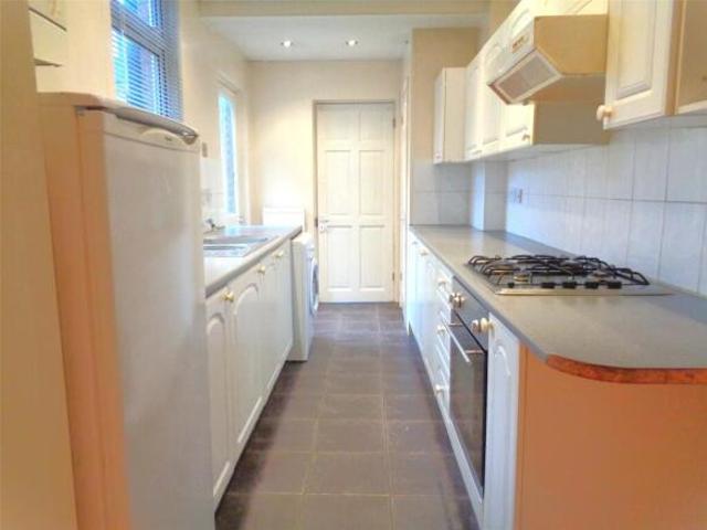 Flat for sale in Kintbury, West Berkshire