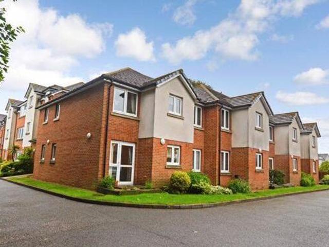 House for sale in Brompton, Gillingham