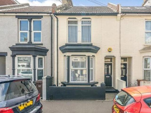 House for sale in Brompton, Gillingham