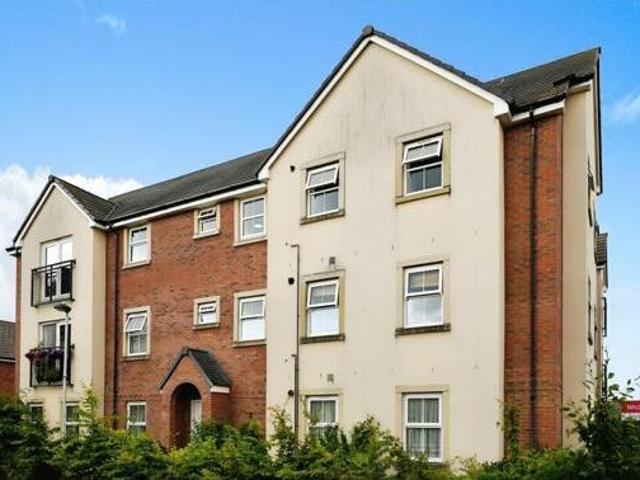 House for sale in Gloucester, Gloucestershire