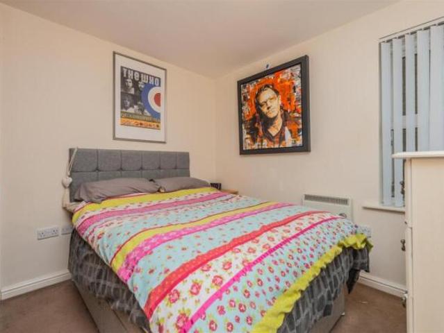 Flat for sale in Cavendish, West Suffolk