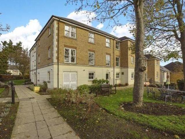 House for sale in Gravesend, Gravesham
