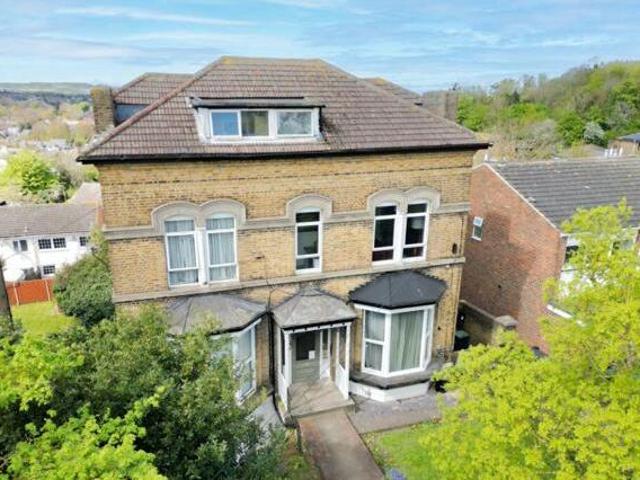 House for sale in Windmill Hill, Hamerton