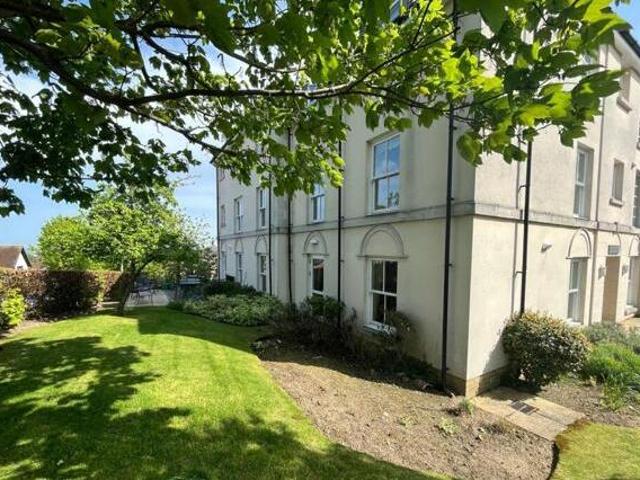 House for sale in Gravesend, Gravesham