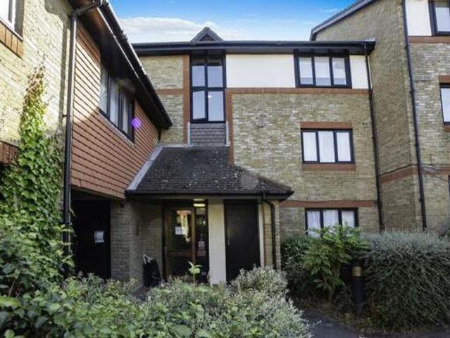 House for sale in Worcester Park Estate, Monks Orchard