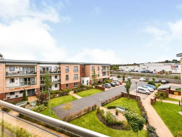 Flat for sale in Mearns, Scotland