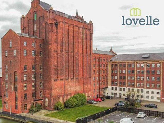 House for sale in Grimsby, North East Lincolnshire