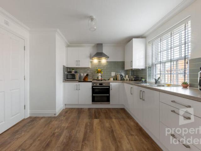 Flat for sale in Thorpe End, Broadland