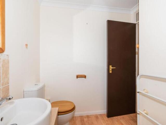 Flat for sale in Sheffield, South Yorkshire