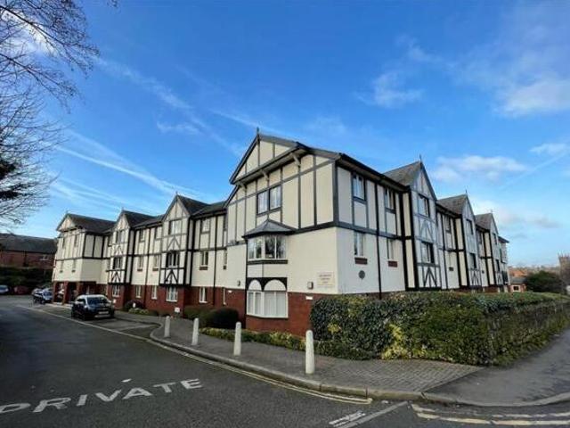 House for sale in Chester, Cheshire West and Chester