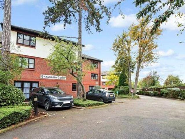 House for sale in Greater London