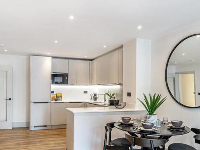 House for sale in Fole, Surrey