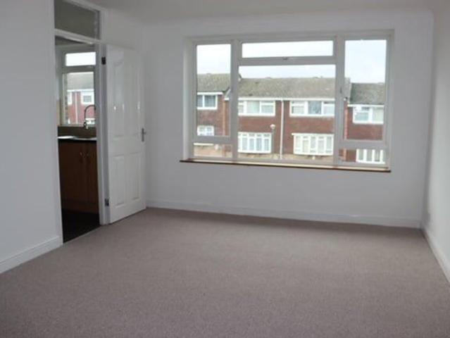 Flat for sale in Sidcup, Greater London