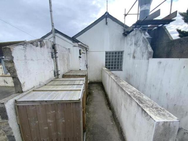 House for sale in Hayle, Cornwall