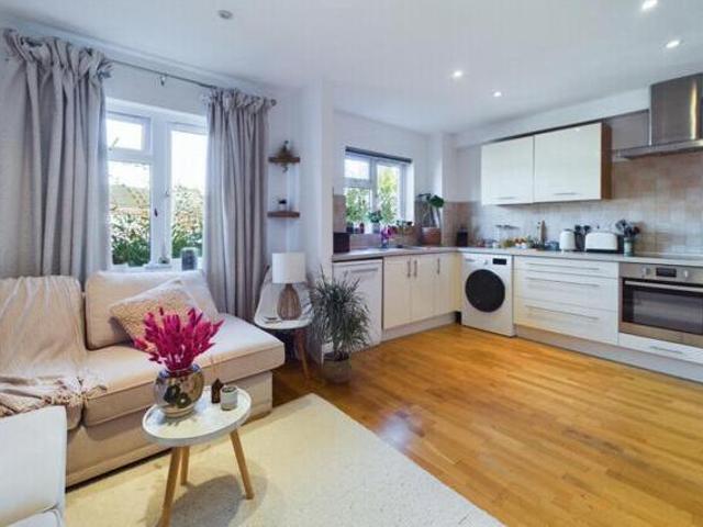 House for sale in Perryfields, West Sussex