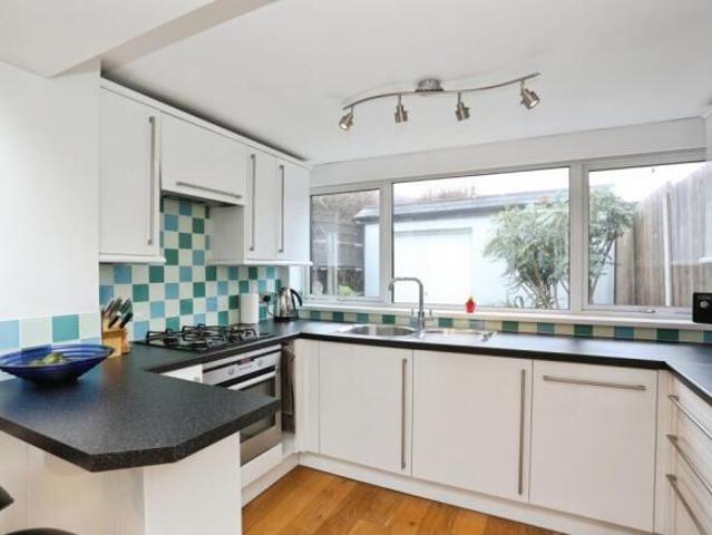 Flat for sale in Catford, Greater London