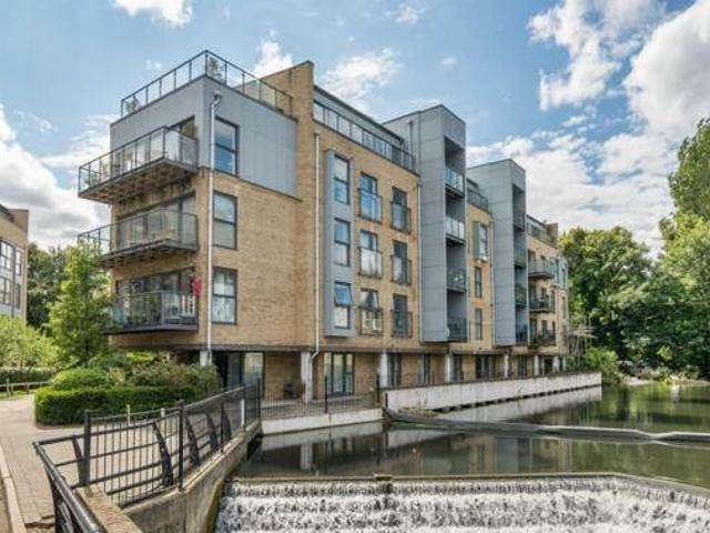 House for sale in Pouchen End, Hertfordshire